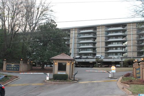 v-1100 Beacon Pkwy E, BIRMINGHAM, AL, 35209-1020 | Card Image