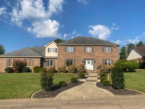 5599 Victoria Ct, Newburgh, IN, 47630-3240 | Card Image