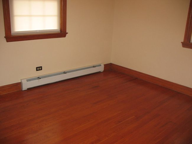 1011 South Main Street, House other with 3 bedrooms, 2 bathrooms and 2 parking in Independence VA | Image 15