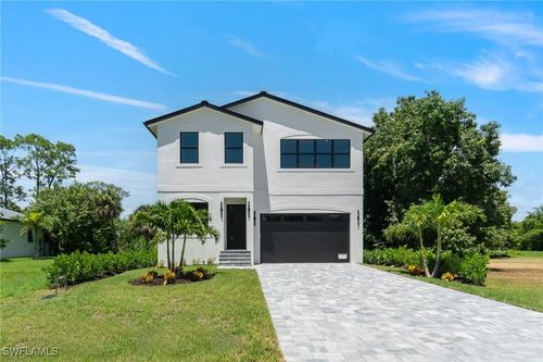 2769 Van Buren Ave, NAPLES, FL, 34112-7624 | Card Image