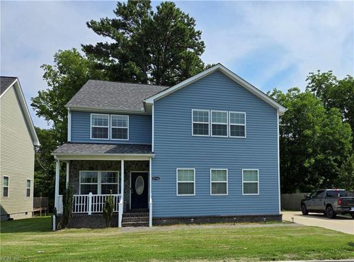 2716 Gilmerton Rd, Chesapeake, VA, 23323-3610 | Card Image