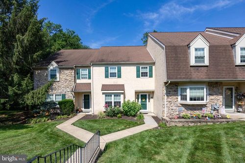117-133 Westridge Pl S, PHOENIXVILLE, PA, 19460-3377 | Card Image