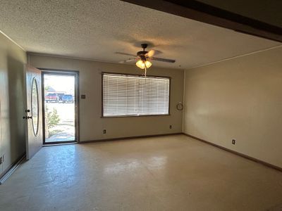 702 N Gillis, House other with 4 bedrooms, 2 bathrooms and 1 parking in Fort Stockton TX | Image 2