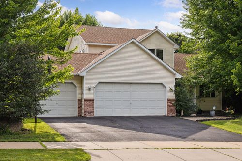 8688 Vagabond Ln N, Maple Grove, MN, 55311-5206 | Card Image