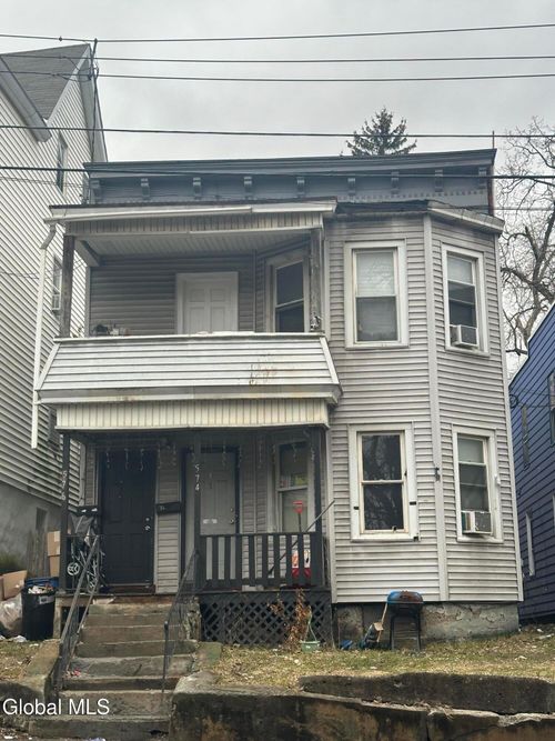 574 Crane St, Schenectady, NY, 12303-1133 | Card Image
