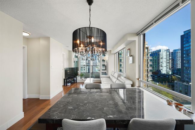 1506 - 1088 Richards Street, Condo with 1 bedrooms, 1 bathrooms and 1 parking in Vancouver BC | Image 3