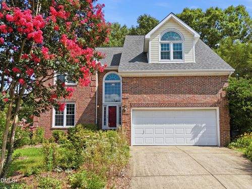 203 Red Field St, Cary, NC, 27513-5186 | Card Image