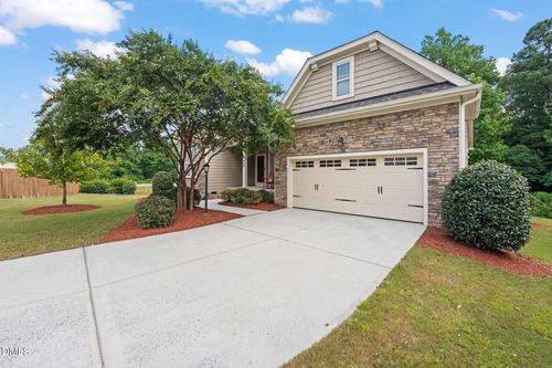 1904 Abniki Dr, Fuquay-Varina, NC, 27526-5718 | Card Image