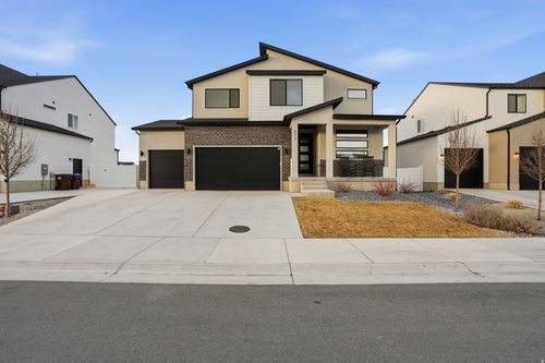 311 E Unchartered Ln, Draper, UT, 84020-5204 | Card Image