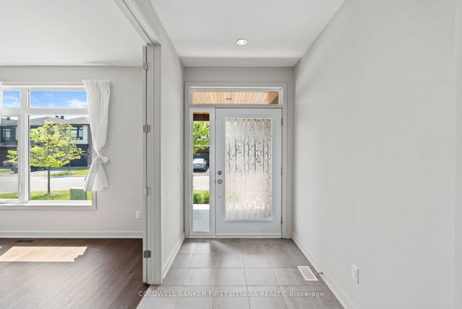 945 Islington Way, House other with 4 bedrooms, 4 bathrooms and 4 parking in Ottawa ON | Image 4