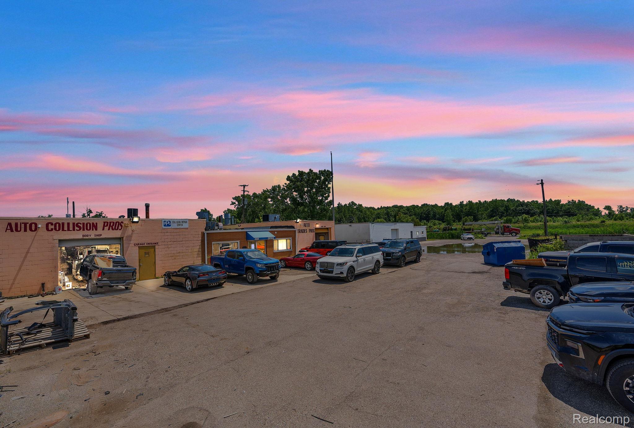 Commercial Sale in Romulus 2