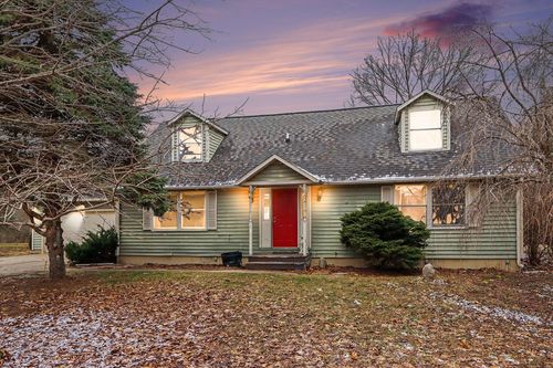 5875 B Dr S, Battle Creek, MI, 49014-8314 | Card Image