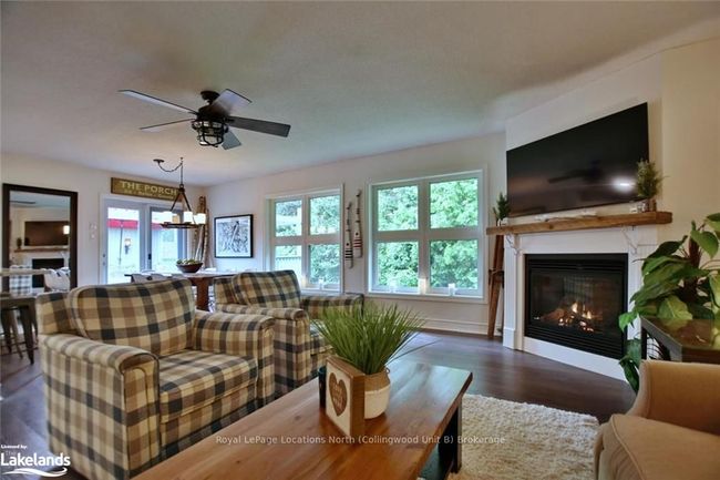 904 Cedarpointe Crt, Condo with 3 bedrooms, 2 bathrooms and 1 parking in Collingwood ON | Image 17