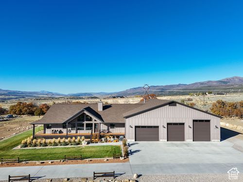11695 E 18500 N, Mt Pleasant, UT, 84647-5561 | Card Image