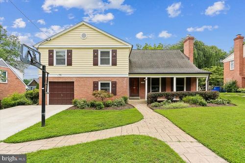 7038 Wolftree Lane, NORTH BETHESDA, MD, 20852 | Card Image
