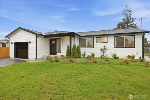 3235 S 187th St, SeaTac, WA, 98188-4979 | Card Image