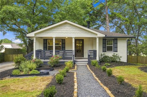 932 Sharon Cir Se, Smyrna, GA, 30080-4239 | Card Image