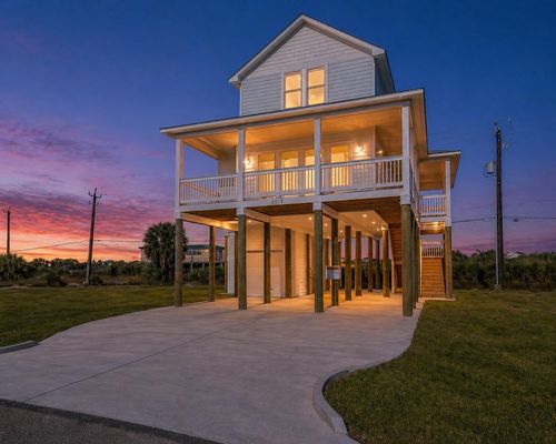 4011 Miramar Ct, Galveston, TX, 77554-1263 | Card Image