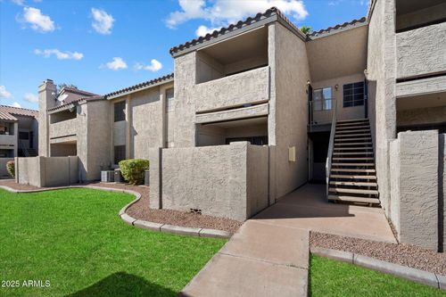 2032-533 W Guadalupe Rd, Mesa, AZ, 85210-7756 | Card Image