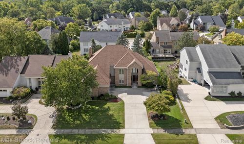 6612 Stonebridge, West Bloomfield, MI, 48322-3269 | Card Image