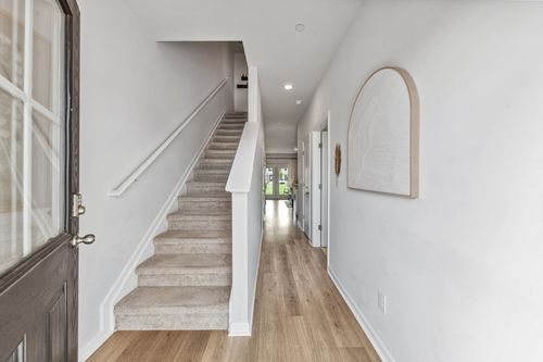 105 Grayson Cir, Chapel Hill, TN, 37034-2138 | Card Image