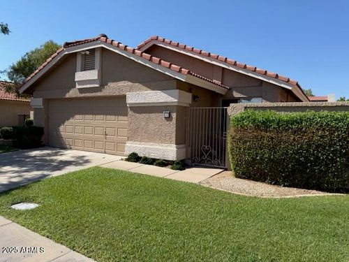 8832 E Sunnyside Dr, Scottsdale, AZ, 85260-8622 | Card Image