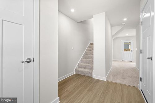 209 Huntwellwest Blvd, RANSON, WV, 25438-5753 | Card Image