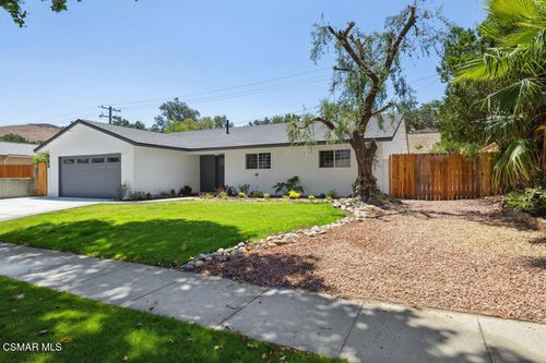5704 Katherine St, Simi Valley, CA, 93063-4551 | Card Image