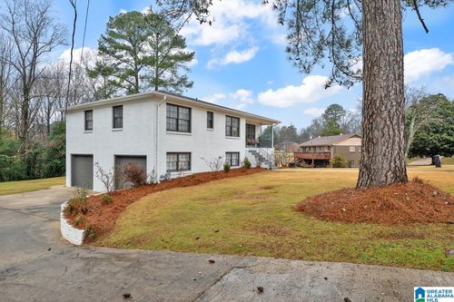 301 Mozelle Cir, GARDENDALE, AL, 35071-2309 | Card Image