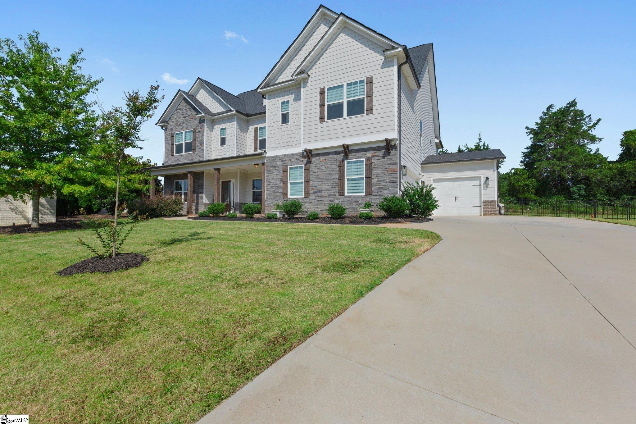 Peyton Ln, Simpsonville, SC 29681