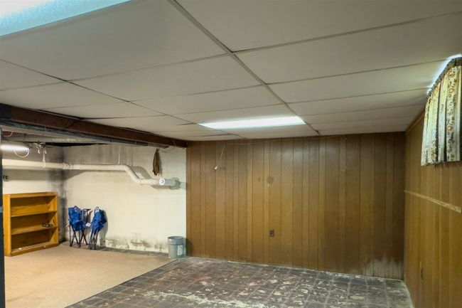 110 N Washington St, House other with 3 bedrooms, 1 bathrooms and 2 parking in Hudson IL | Image 21