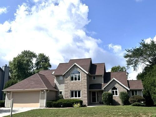N53W14172 St Andrews Drive, Menomonee Falls, WI, 53051 | Card Image