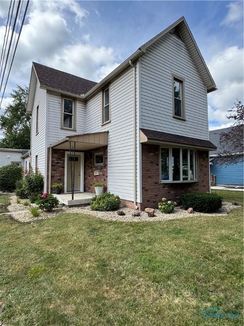 120 E Elm St, Deshler, OH, 43516-1220 | Card Image