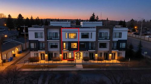 109-15 Rosscarrock Gate Sw, Calgary, AB, T3C1E6 | Card Image