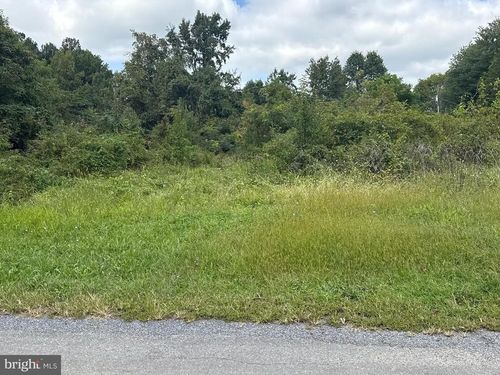 109 2nd St, CHESTERTOWN, MD, 21620-1961 | Card Image