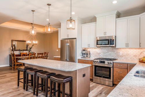 1588 Weston Ridge Rd, OCONOMOWOC, WI, 53066-3407 | Card Image