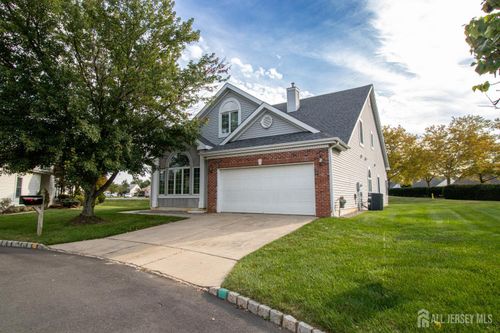 42 Brighton Ct, Monroe, NJ, 08831-2664 | Card Image