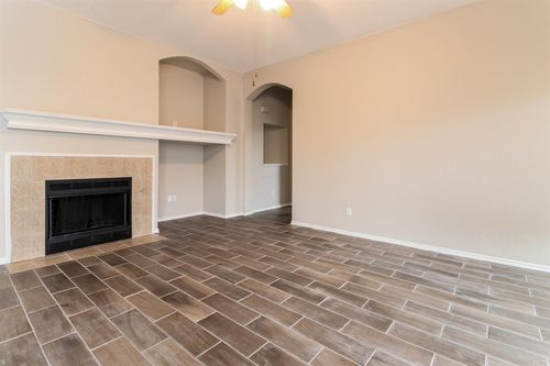 1125 Oak Creek Drive, Moore, OK, 73160 | Card Image