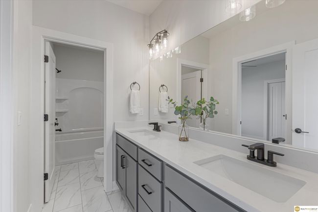 10901 N 161 St St, House other with 5 bedrooms, 4 bathrooms and 3 parking in Bennington NE | Image 23