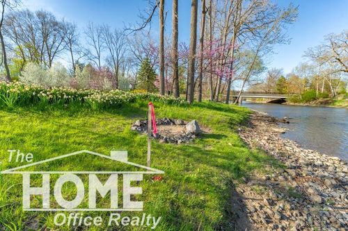 Vacant W Oliver Street, Owosso, MI, 48867 | Card Image