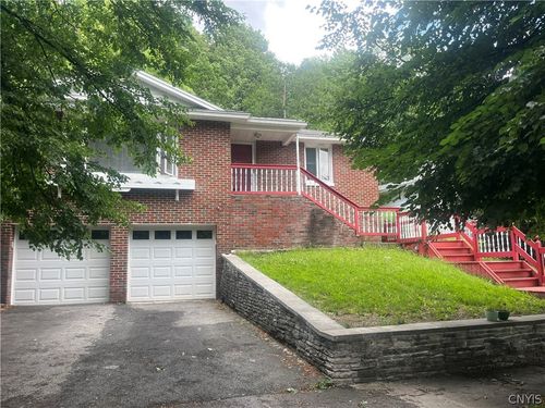 605 Crawford Ave, Syracuse, NY, 13224-1923 | Card Image