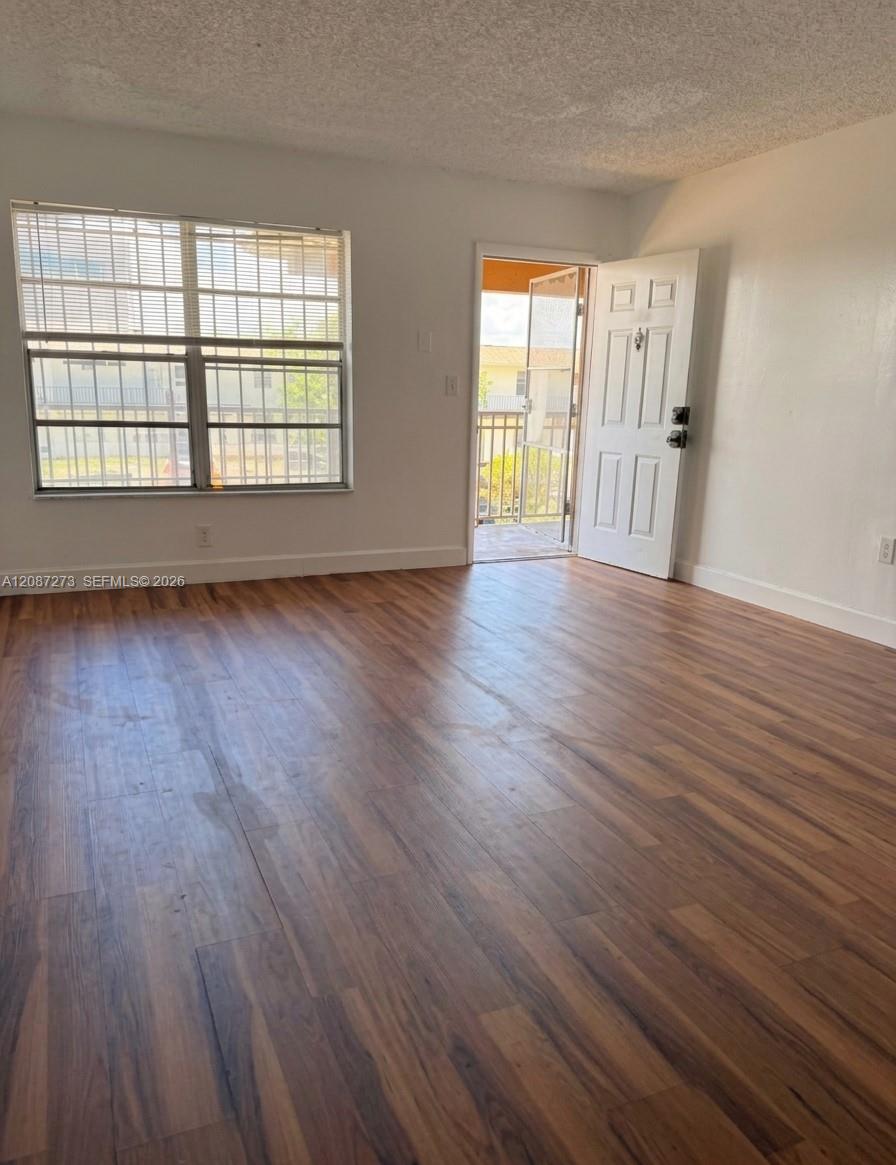 Residential Lease in Miami Gardens 4
