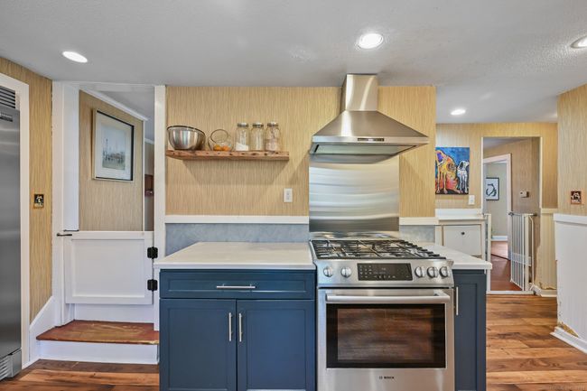 2214 Huntington Tpke, House other with 3 bedrooms, 2 bathrooms and null parking in Trumbull CT | Image 5
