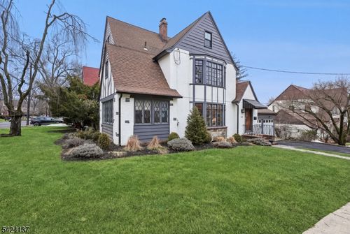 181 Mitchell St, West Orange, NJ, 07052-4532 | Card Image