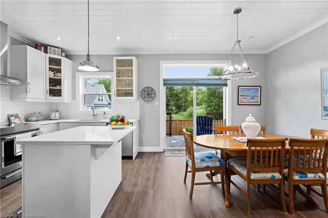 3814 Ryan Ave, House other with 4 bedrooms, 4 bathrooms and 3 parking in Crystal Beach ON | Image 10