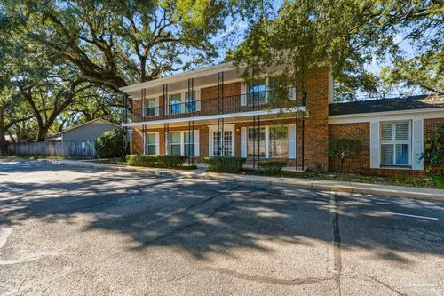 9d-3328 Kingswood Ct, Pensacola, FL, 32514-7203 | Card Image