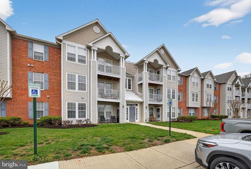 201-2456 Apple Blossom Ln, ODENTON, MD, 21113-2807 | Card Image