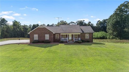 2170 Mount Wesley Church Rd, Hiddenite, NC, 28636-9378 | Card Image