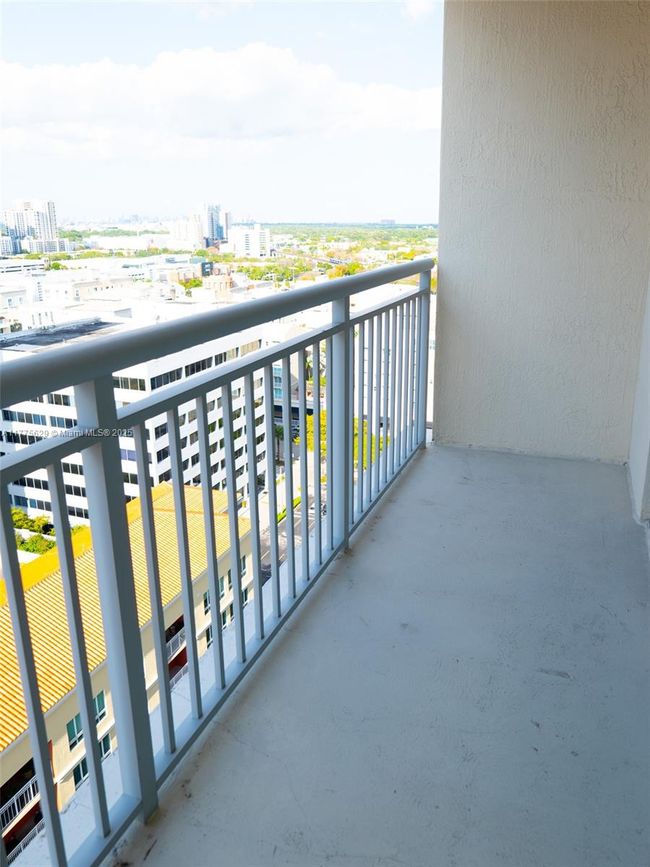 APT-1509 - 9066 Sw 73 Rd Ct, Condo with 2 bedrooms, 2 bathrooms and null parking in Pinecrest FL | Image 23