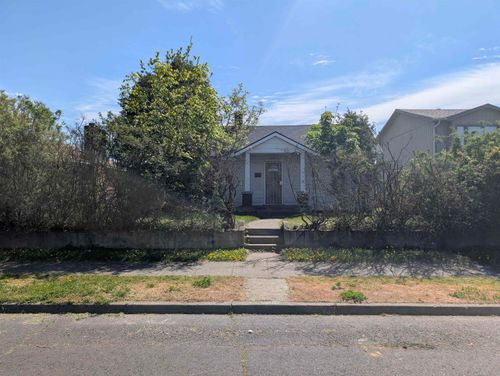 618 E Providence Ave, Spokane, WA, 99207 | Card Image